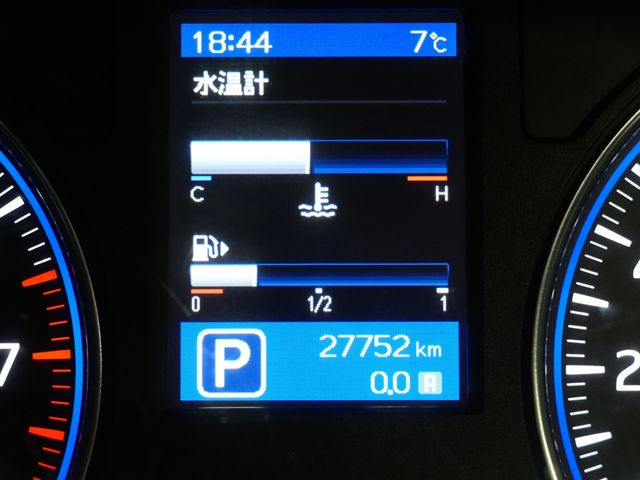 NISSAN NV350 CARAVAN 2018