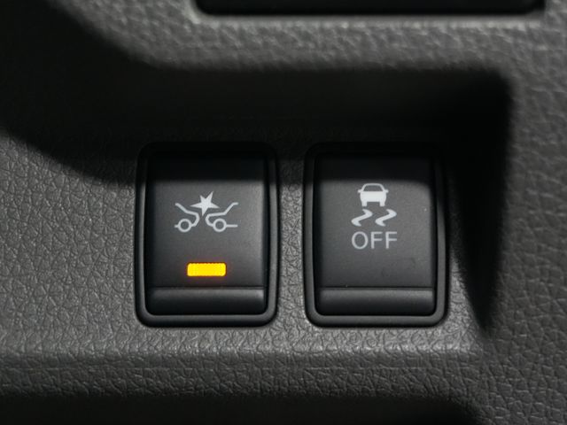 NISSAN NV350 CARAVAN 2018