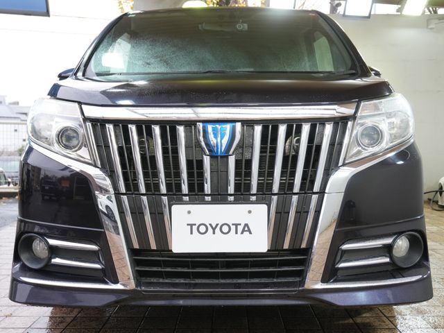 TOYOTA ESQUIRE HYBRID 2015