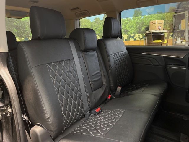 MITSUBISHI DELICA D:5 4WD 2023