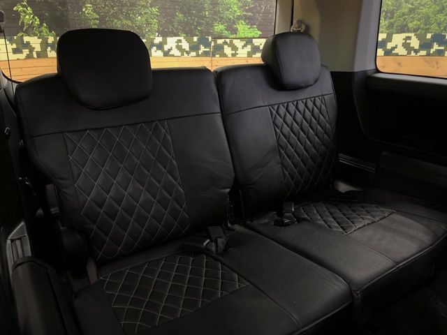 MITSUBISHI DELICA D:5 4WD 2023