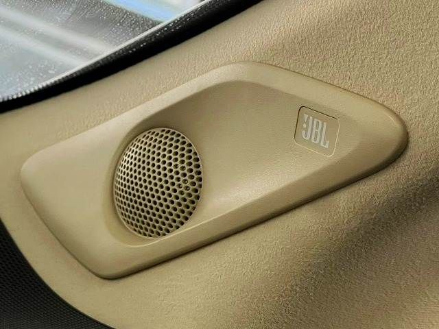 TOYOTA ALPHARD hybrid 4WD 2023