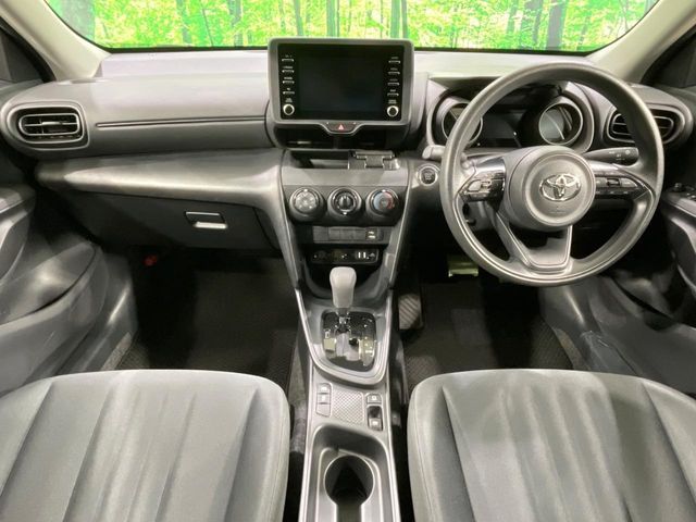 TOYOTA YARIS CROSS 2024