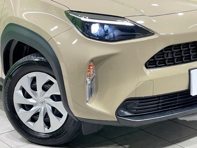 TOYOTA YARIS CROSS 2024
