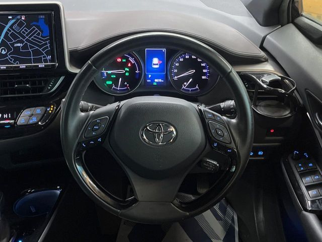 TOYOTA C-HR 2018