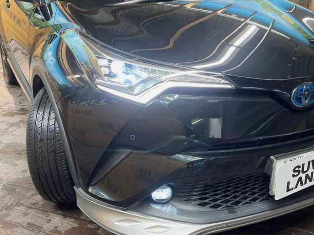 TOYOTA C-HR 2018