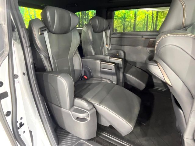 TOYOTA ALPHARD hybrid 2024