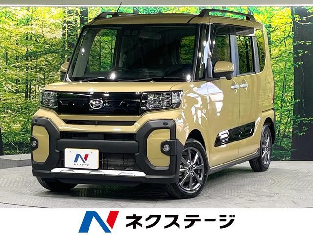 DAIHATSU TANTO FAN CROSS 2022