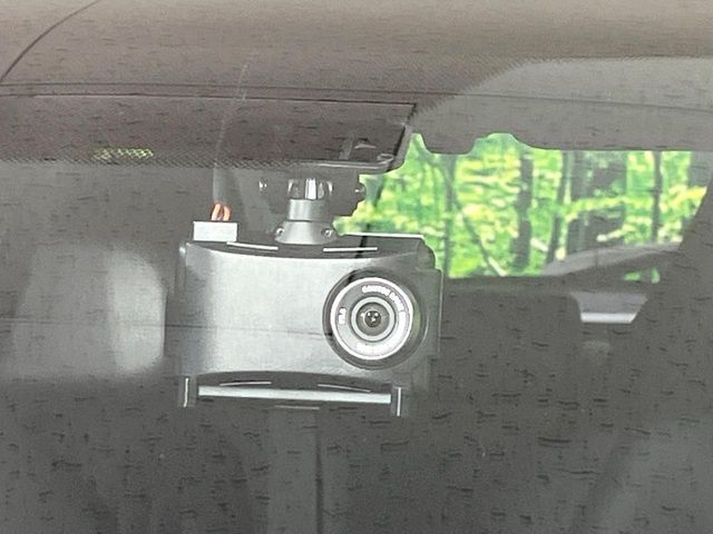 TOYOTA YARIS HYBRID 2023