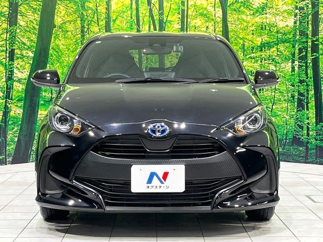 TOYOTA YARIS HYBRID 2023