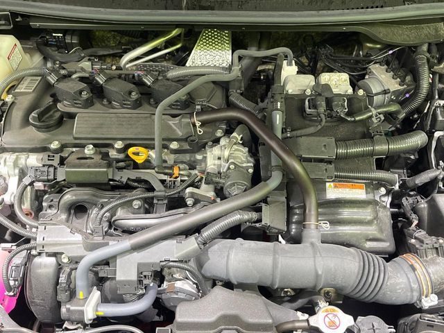 TOYOTA YARIS HYBRID 2023