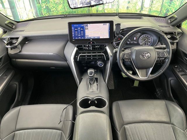 TOYOTA HARRIER 2WD 2022