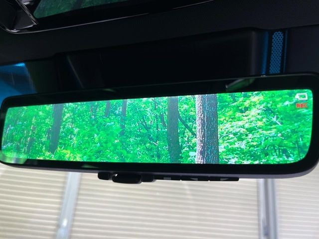 TOYOTA HARRIER HYBRID 2024