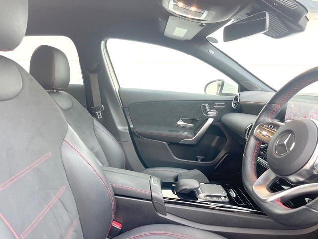 MERCEDES BENZ MERCEDES BENZ A class sedan 2020