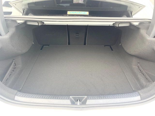 MERCEDES BENZ MERCEDES BENZ A class sedan 2020