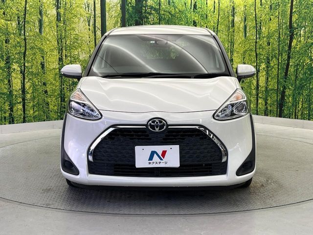 TOYOTA SIENTA 2019