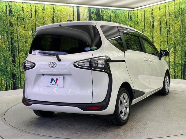 TOYOTA SIENTA 2019