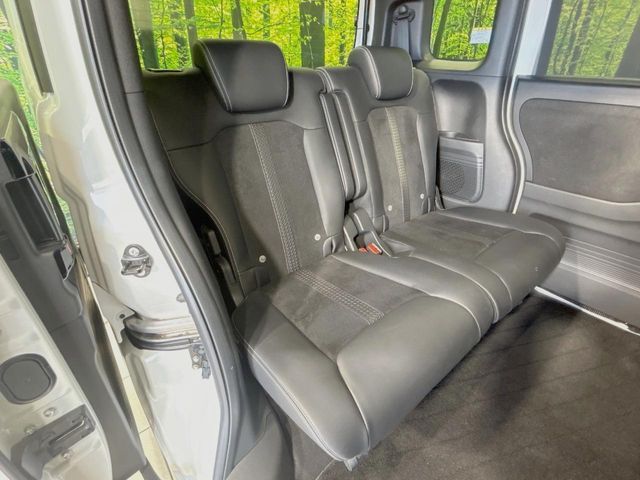 HONDA N BOX CUSTOM 2022