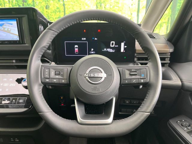 NISSAN SERENA  WG 2025