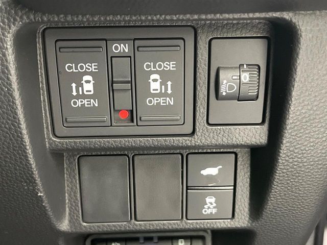 HONDA STEPWAGON e:HEV SPADA 2023