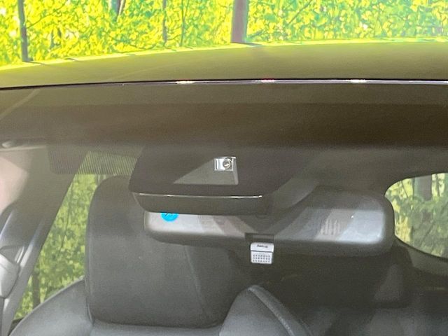 TOYOTA HARRIER 4WD 2023