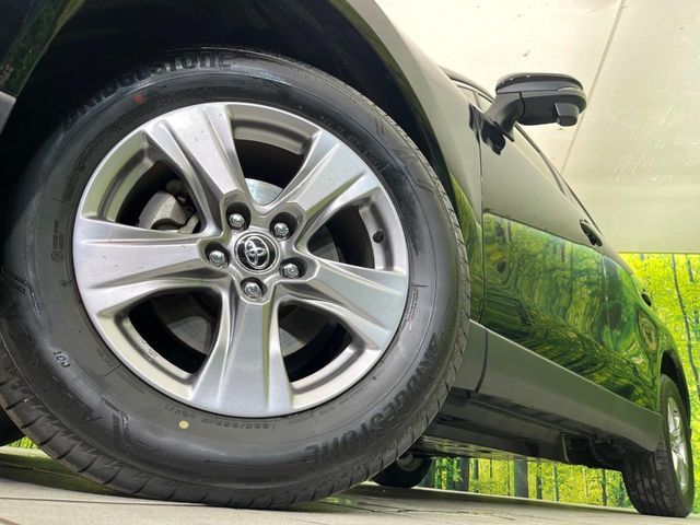 TOYOTA HARRIER 4WD 2023