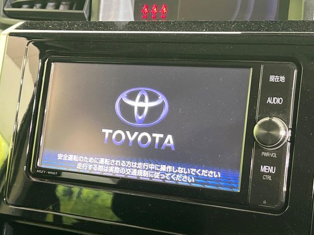 TOYOTA ROOMY 2017