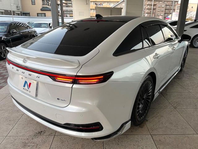 TOYOTA CROWN sedan hybrid 2024