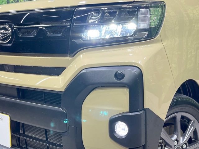 DAIHATSU TANTO FAN CROSS 2024