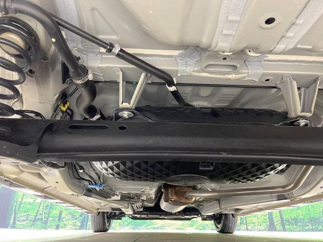 DAIHATSU TANTO FAN CROSS 2024