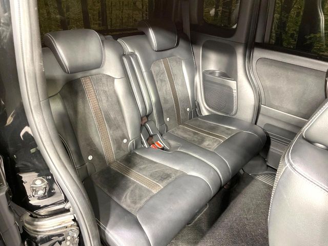 HONDA N BOX CUSTOM 2019