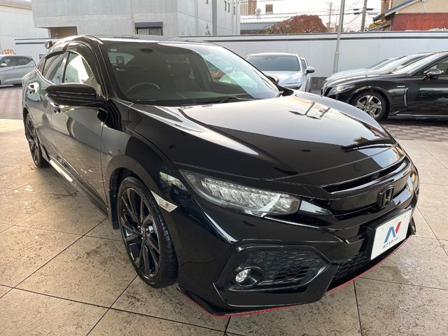 HONDA CIVIC hatchback 2019