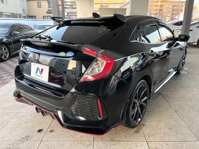 HONDA CIVIC hatchback 2019