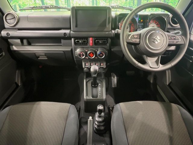 SUZUKI JIMNY NOMADE 2025