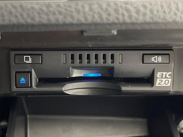 TOYOTA CAMRY HYBRID 2023