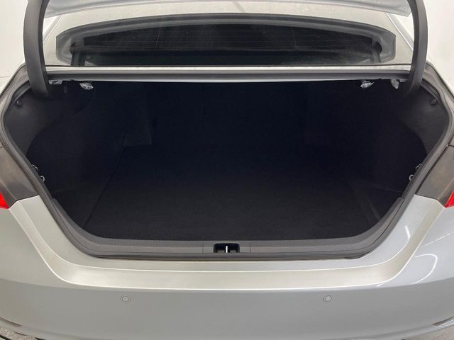 TOYOTA CAMRY HYBRID 2023