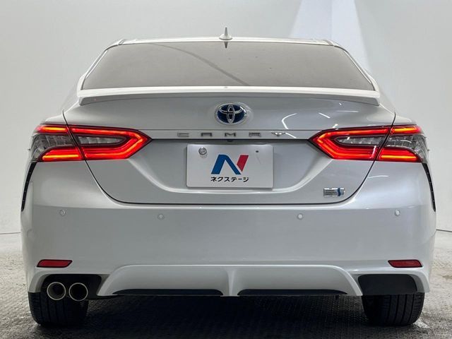 TOYOTA CAMRY HYBRID 2023