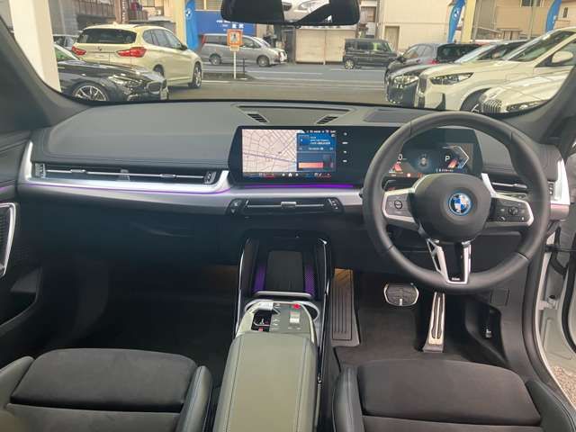 BMW BMW iX1 2025