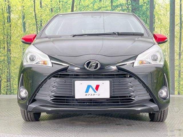 TOYOTA VITZ 2019