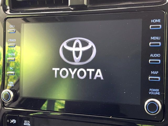 TOYOTA PRIUS 4WD 2022