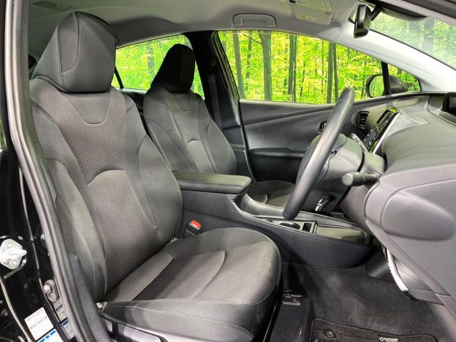 TOYOTA PRIUS 4WD 2022