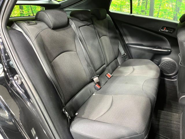 TOYOTA PRIUS 4WD 2022