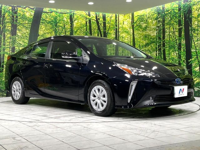 TOYOTA PRIUS 4WD 2022
