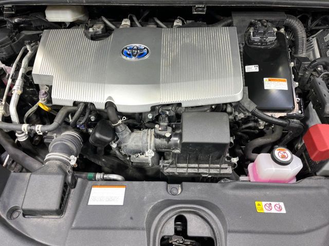 TOYOTA PRIUS 4WD 2022