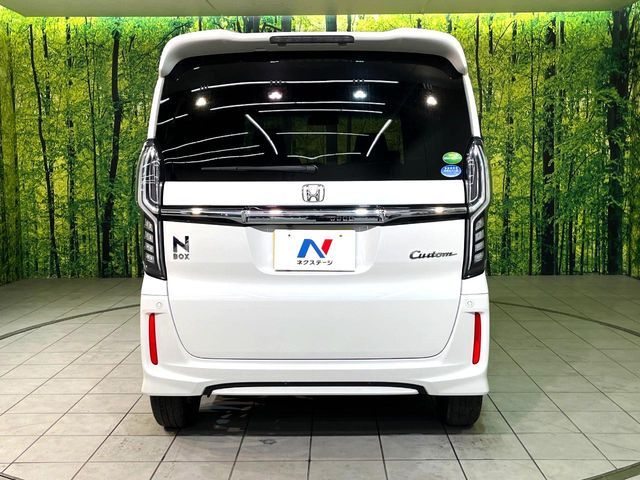 HONDA N BOX CUSTOM 2020