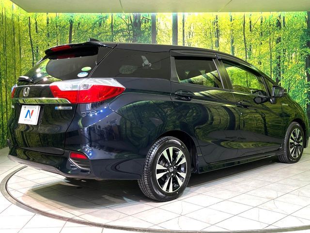 HONDA SHUTTLE HYBRID 2018