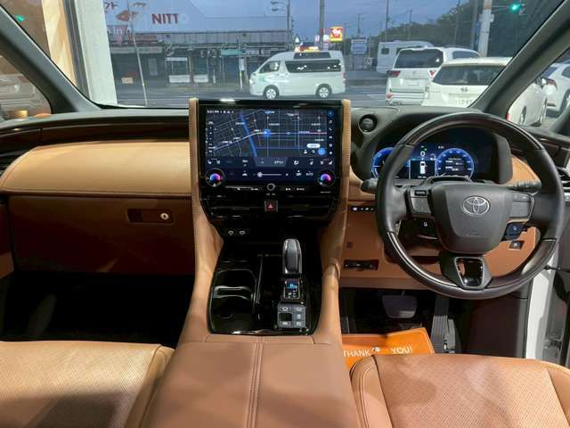 TOYOTA VELLFIRE  HYBRID 2025