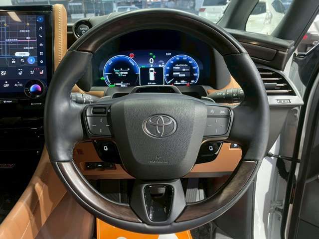 TOYOTA VELLFIRE  HYBRID 2025