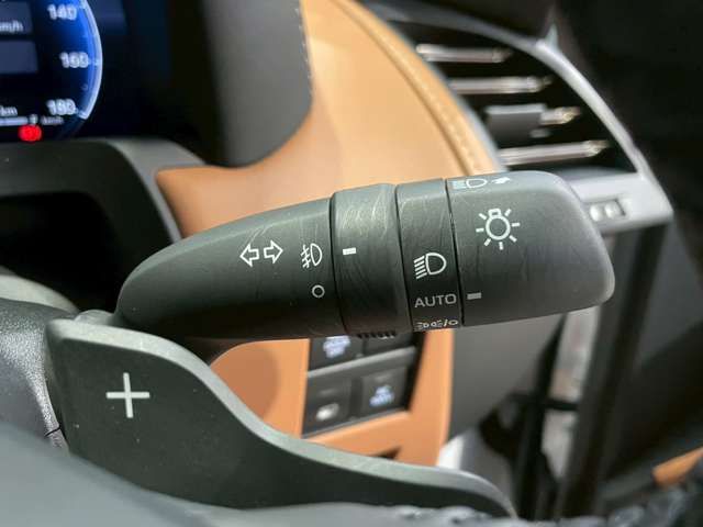 TOYOTA VELLFIRE  HYBRID 2025