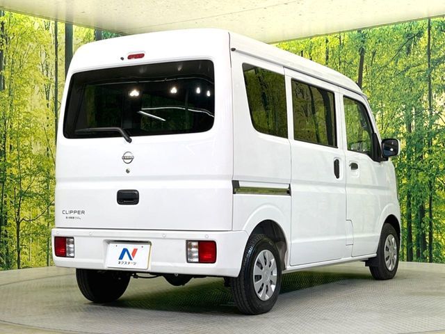 NISSAN CLIPPER van 2024